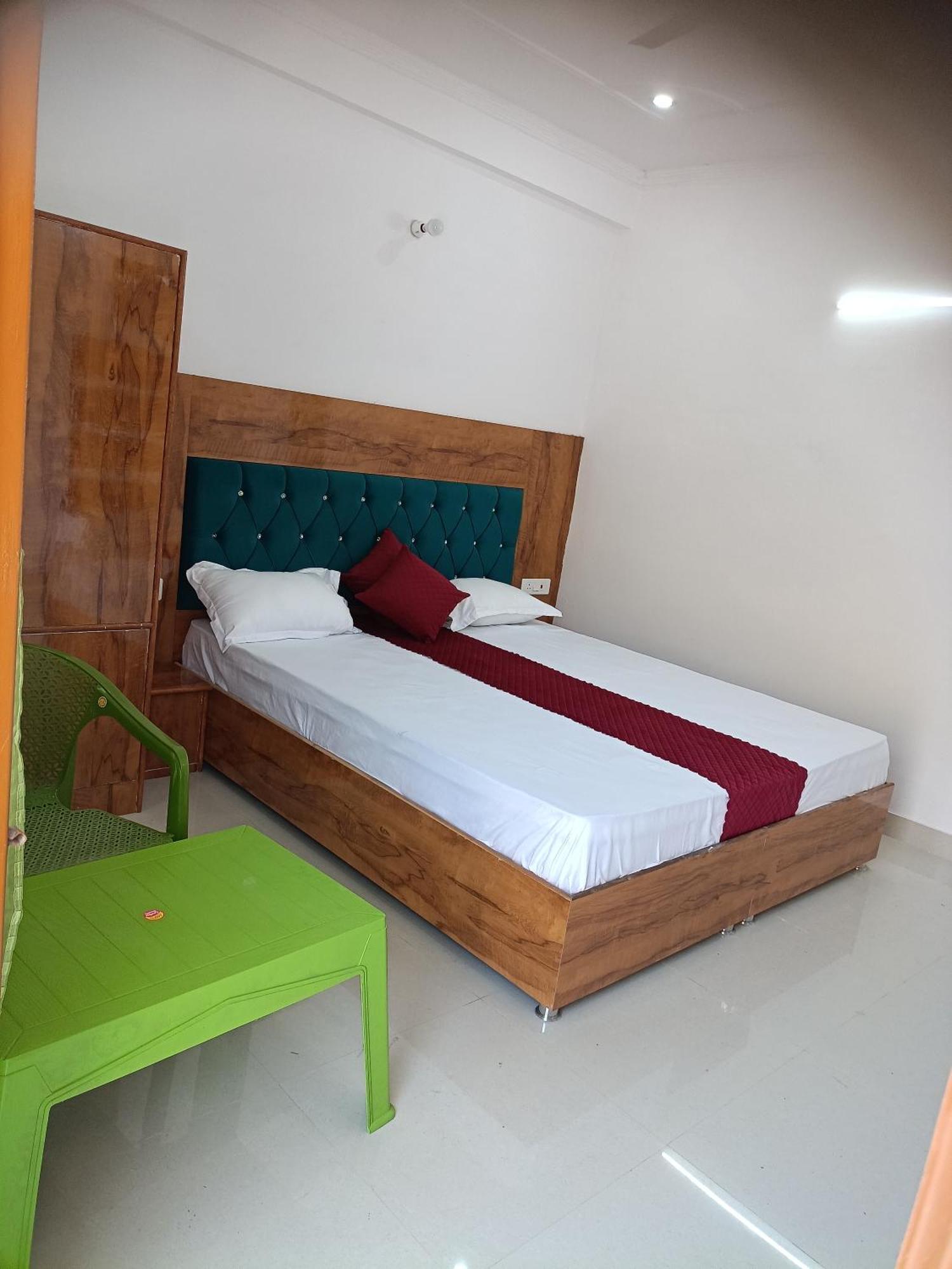 Parvatiya Homestay Mussoorie Exterior photo